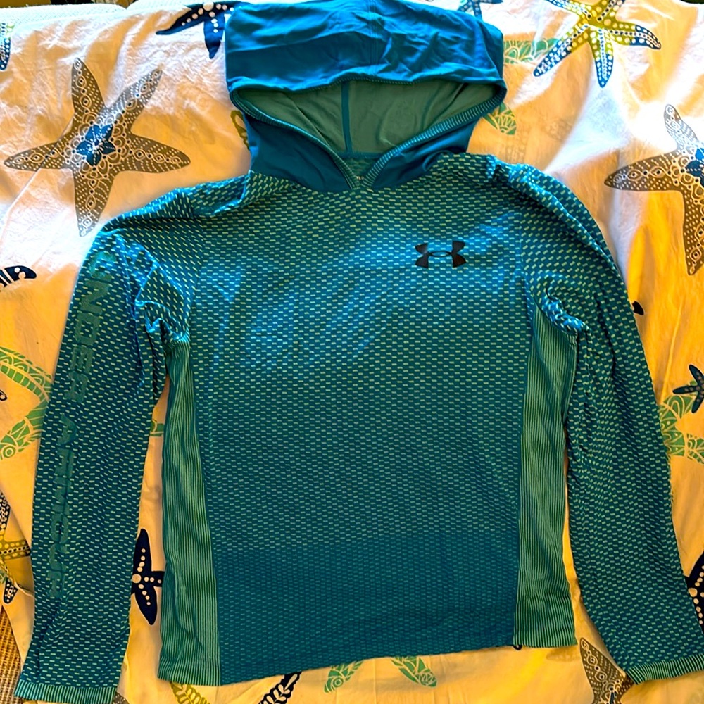 Under Armour blue/green Boys L hooded lightweight long-sleeved T-shirt